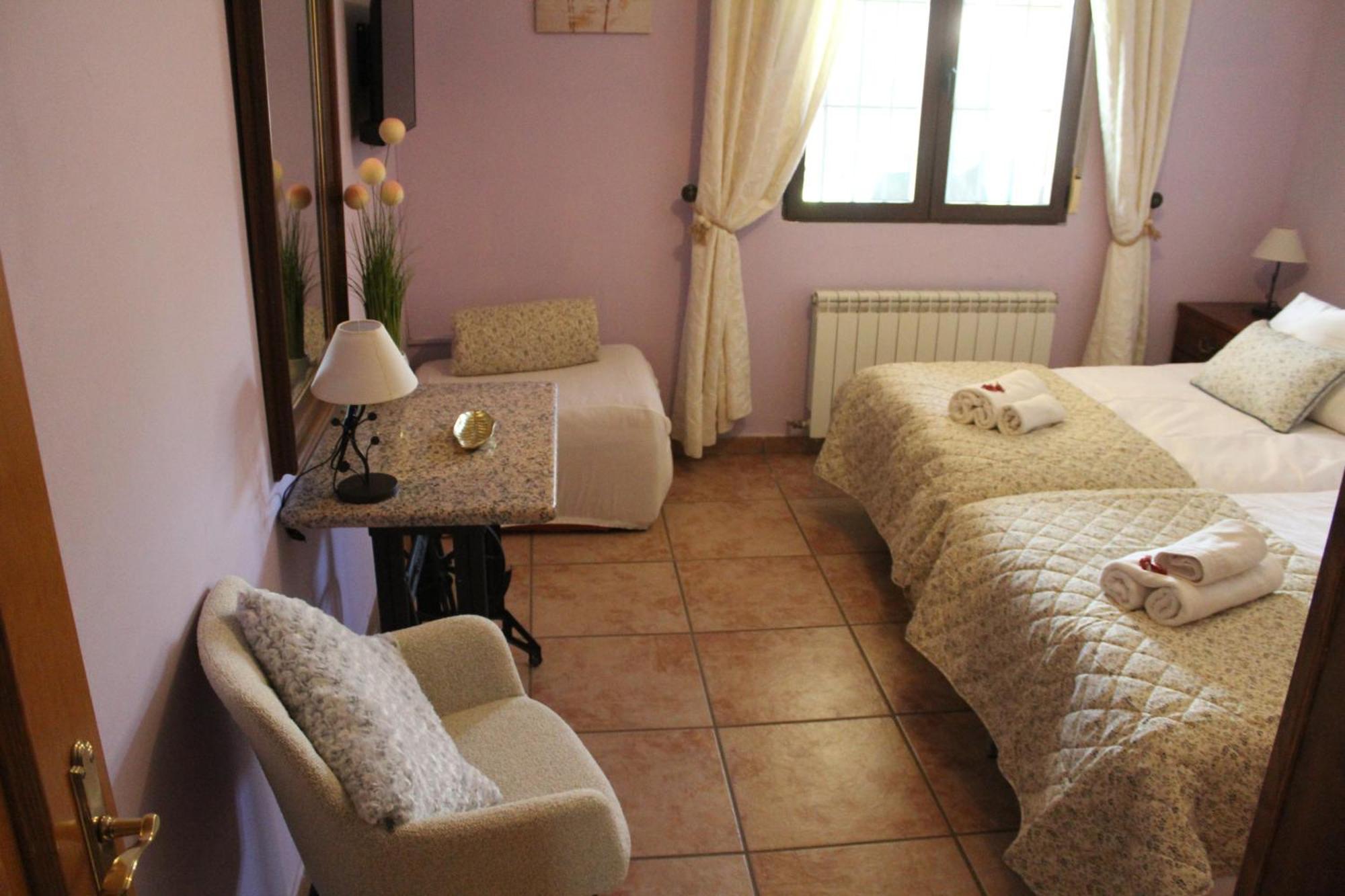 La Huertarrona Apartment Candeleda Exterior photo